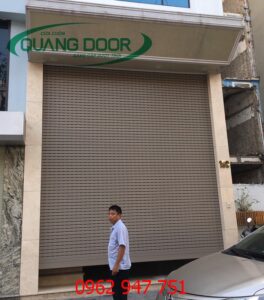 lap-dat-cua-cuon-tai-cum-CN-NINH-HIEP