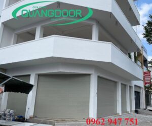 lap-dat-cua-cuon-tai-kcn-yen-phong